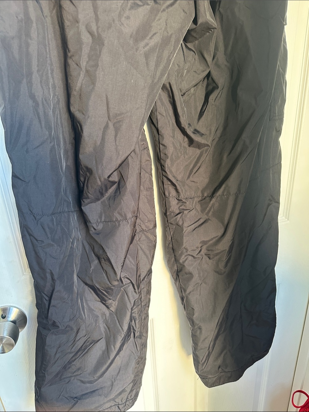 White Sierra Black Cargo Snow Pants - Picture 6 of 6